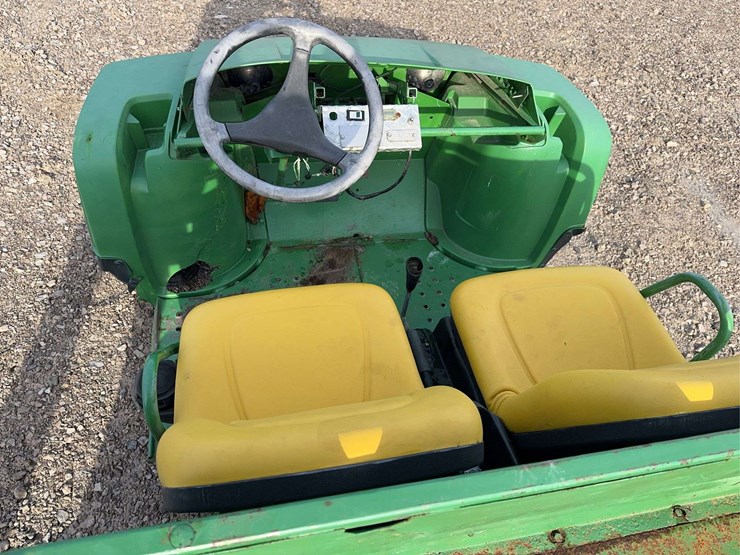 john-deere-gator-image-17