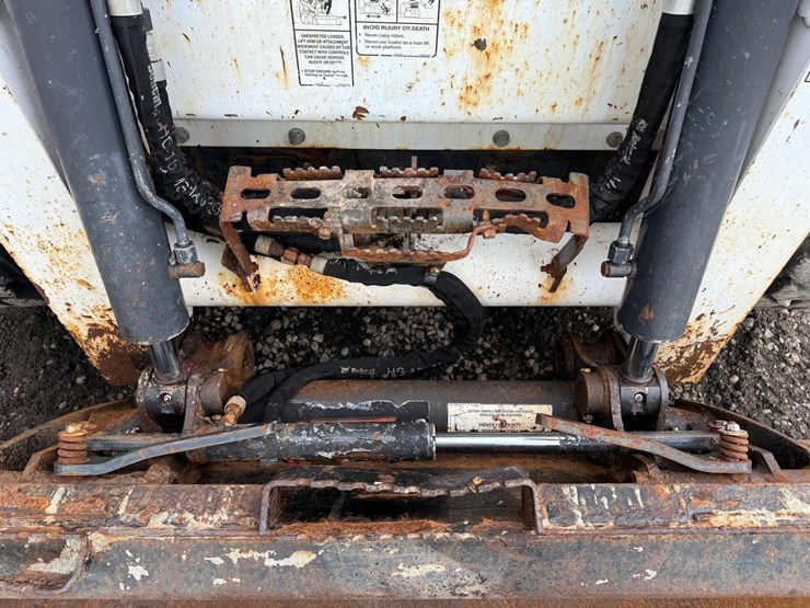 2019-bobcat-s650-image-10