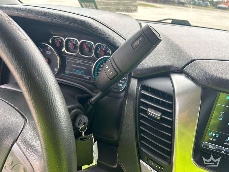 2019-chevrolet-tahoe-image-13