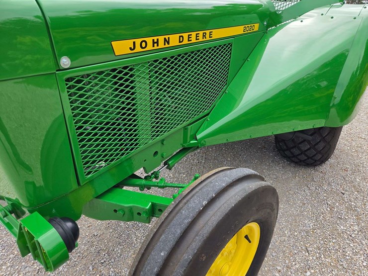1970-john-deere-2020-image-9