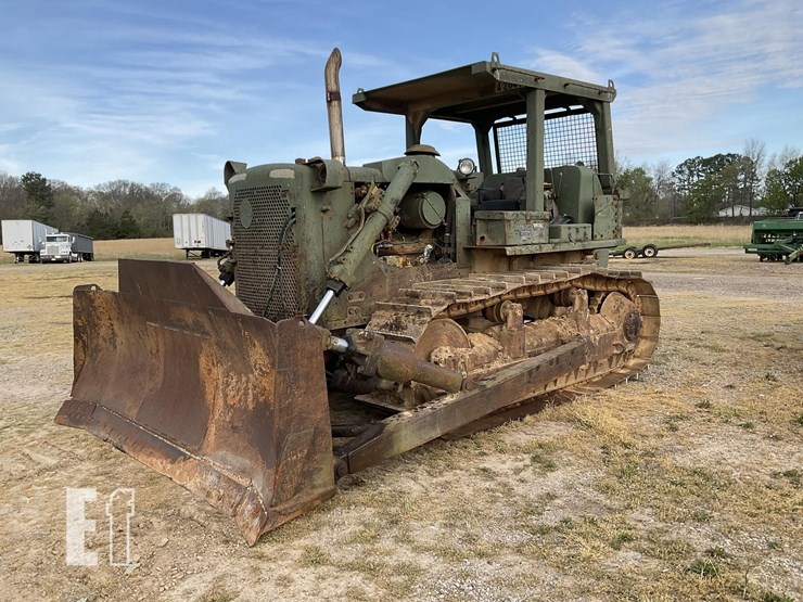 caterpillar-d7-image-1