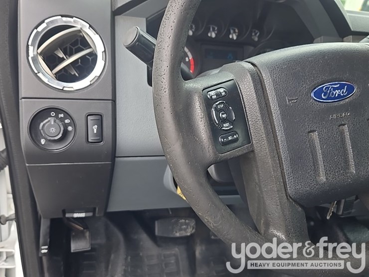 2013-ford-f450-image-62