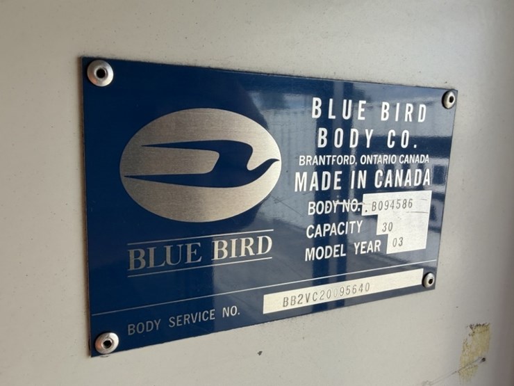 2002-chevrolet-express-3500-image-24