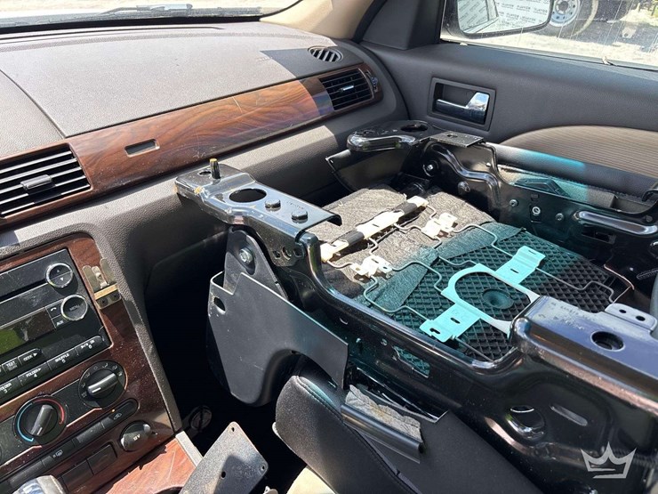 2008-ford-taurus-sedan-image-19