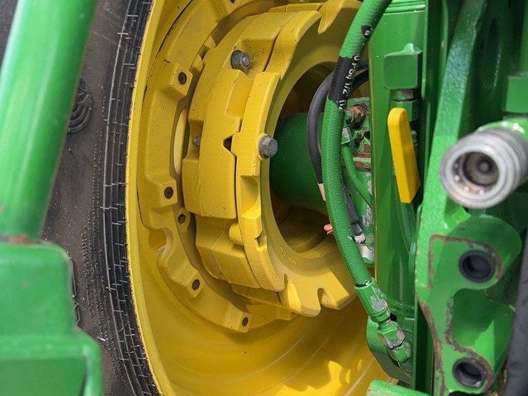 2012-john-deere-7260r-image-29