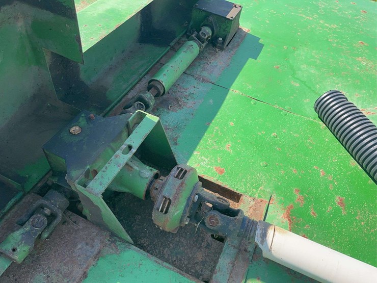 john-deere-14-image-10