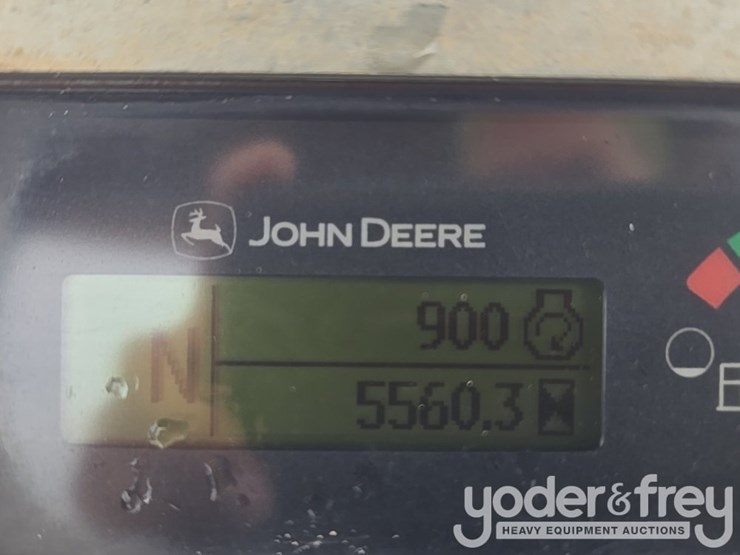 2014-deere-310k-ep-image-53