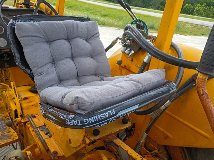 massey-ferguson-50e-image-46