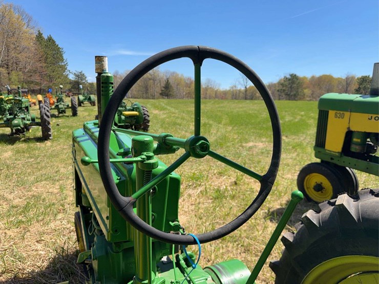 john-deere-b-image-39