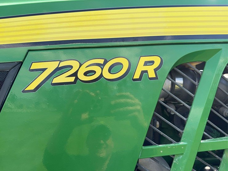 2012-john-deere-7260r-image-10