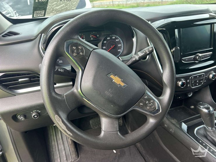 2020-chevrolet-traverse-image-12