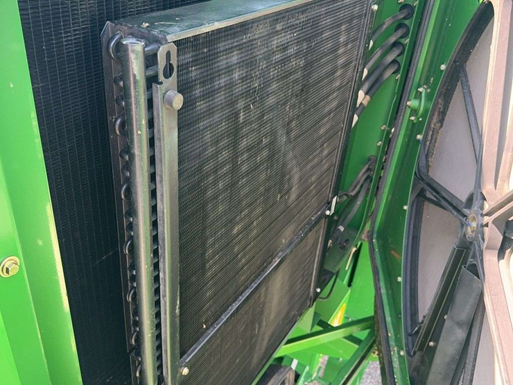 2006-john-deere-9660-sts-image-73