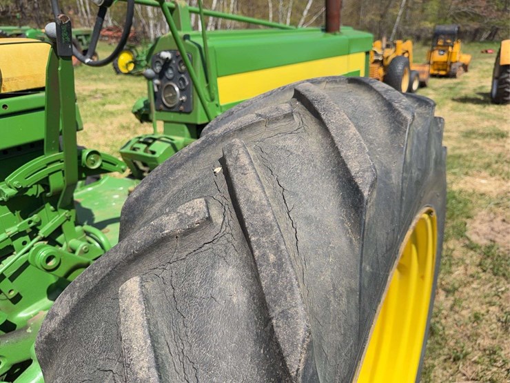 john-deere-620-image-13