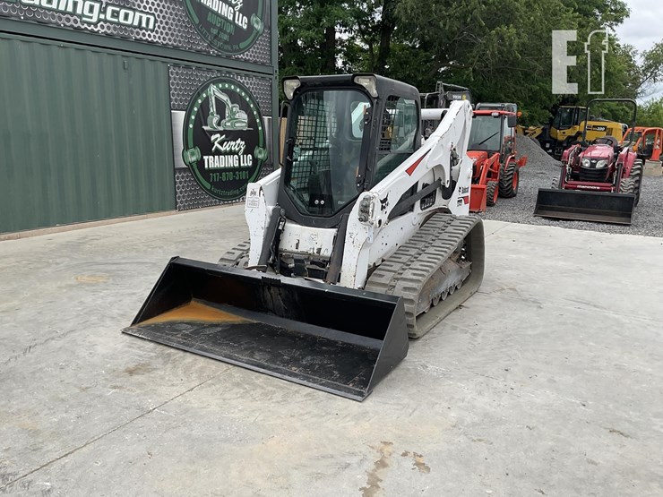 2021-bobcat-t740-image-8