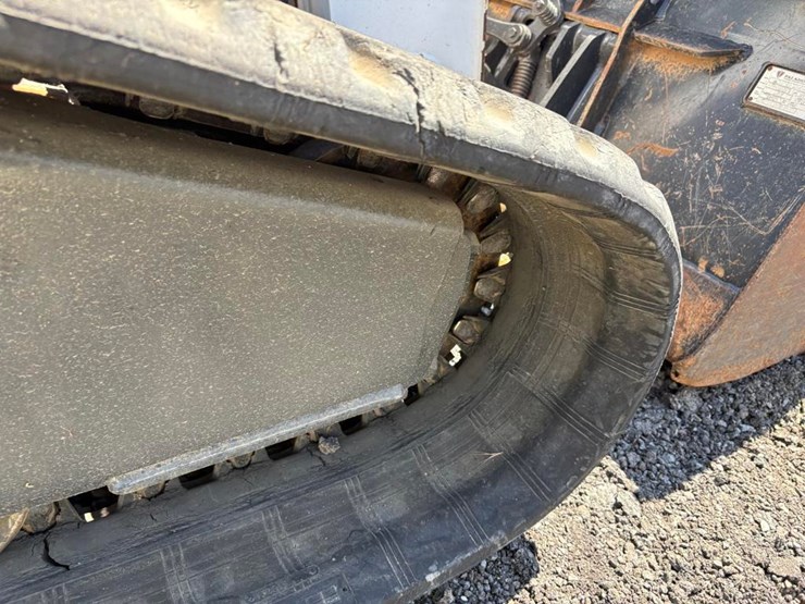 2015-bobcat-t650-image-14