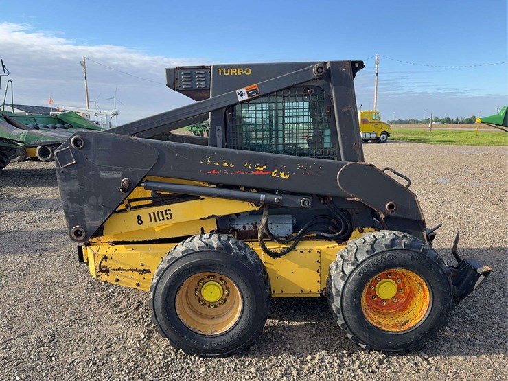 new-holland-ls180-image-4