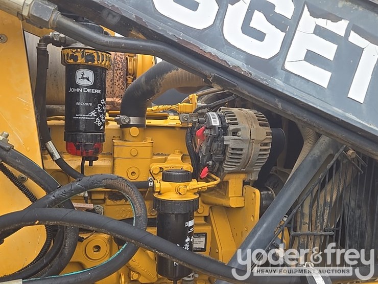 2014-deere-310k-ep-image-36