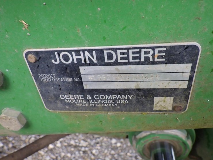 john-deere-210-image-41