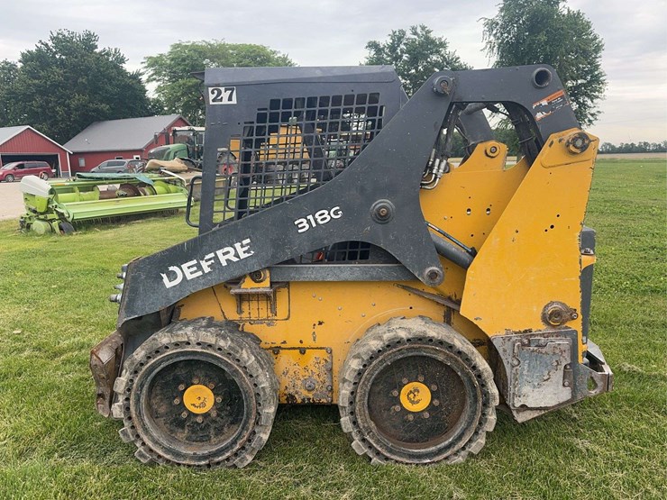 deere-318g-image-5