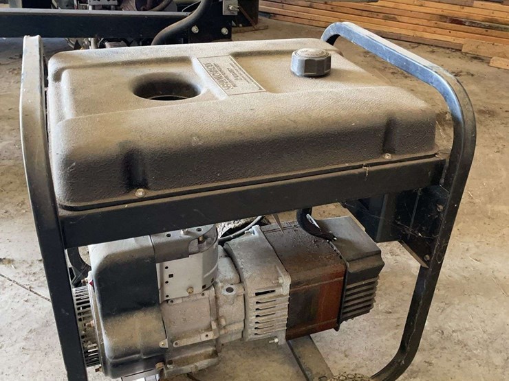 coleman-generator-6250-watt-image-2