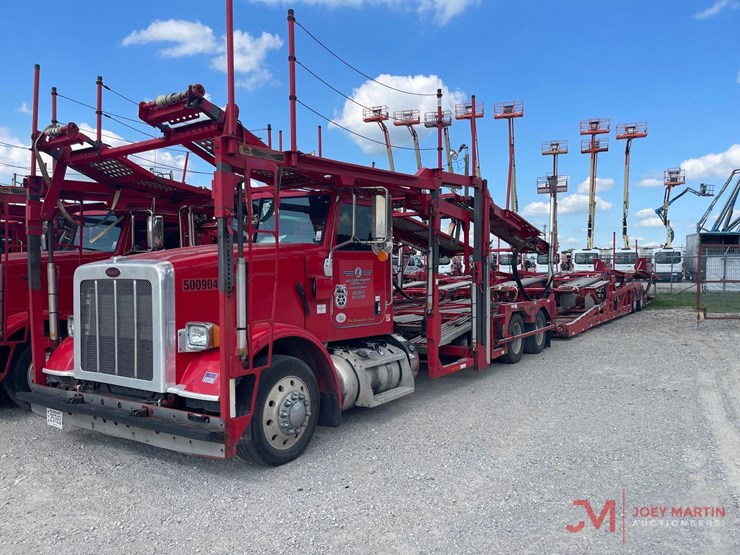peterbilt-365-image-4
