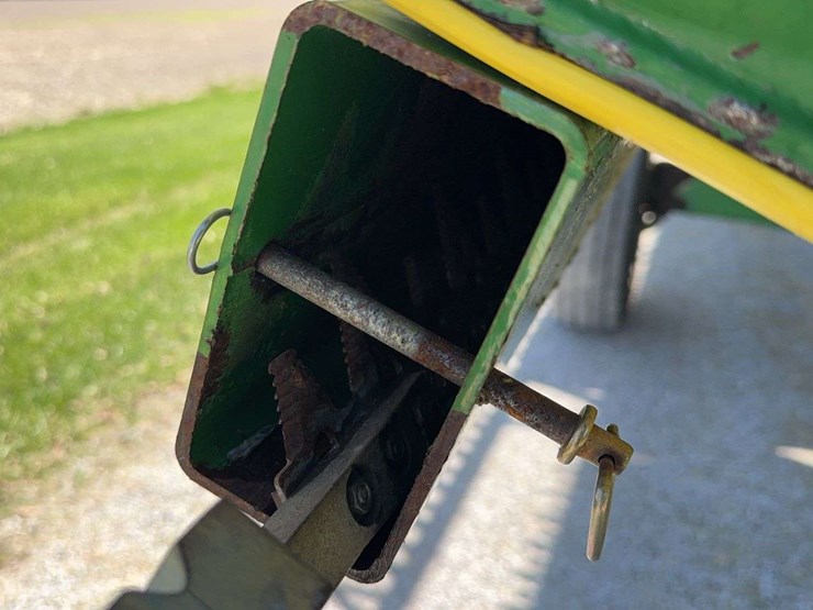 2018-john-deere-635fd-image-21