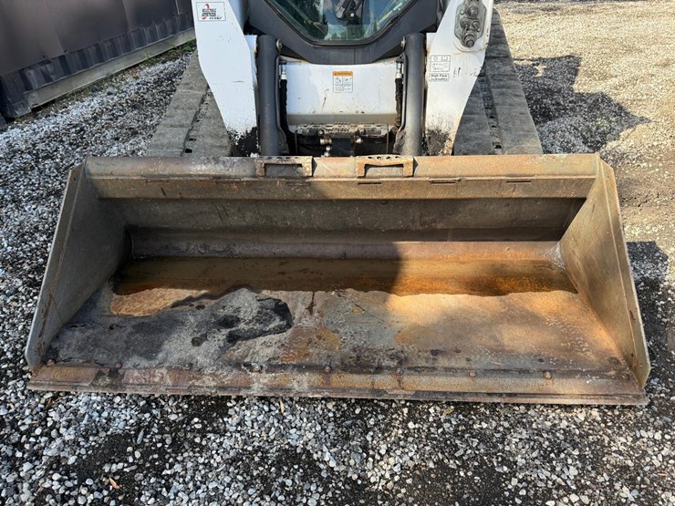 2021-bobcat-t870-image-9