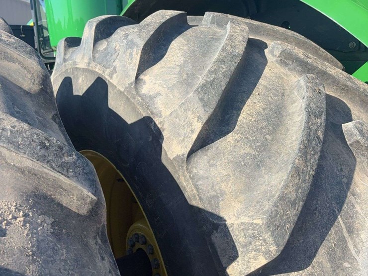 2014-john-deere-9510r-image-14