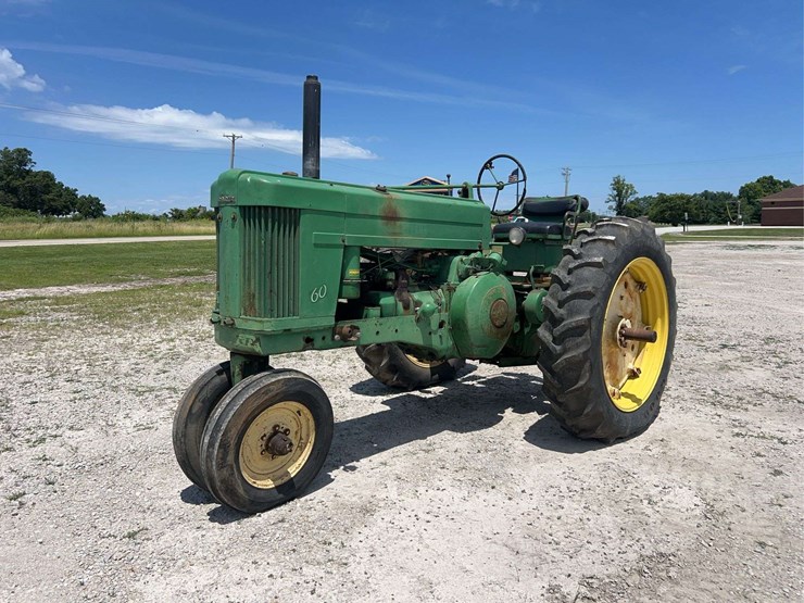 john-deere-60-image-1