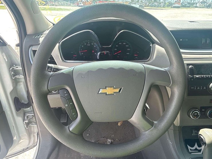 2014-chevrolet-traverse-image-13