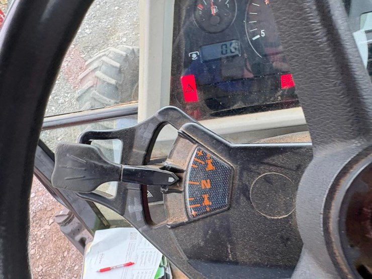 2008-massey-ferguson-5465-image-17