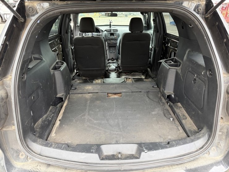 2017-ford-explorer-image-22