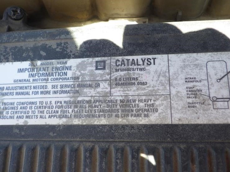 2004-chevrolet-3500-image-26