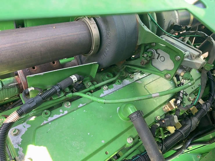 2006-john-deere-9660-sts-image-79