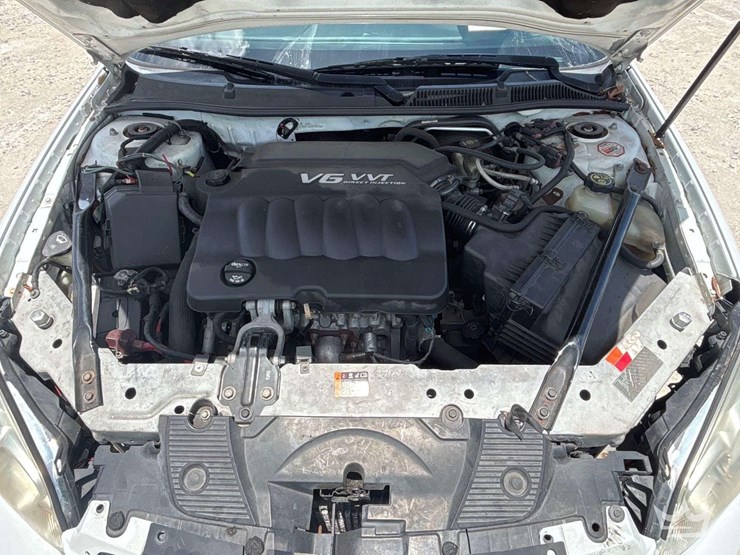 2014-chevrolet-impala-sedan-image-5