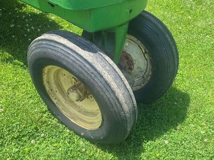 1958-john-deere-720-image-10