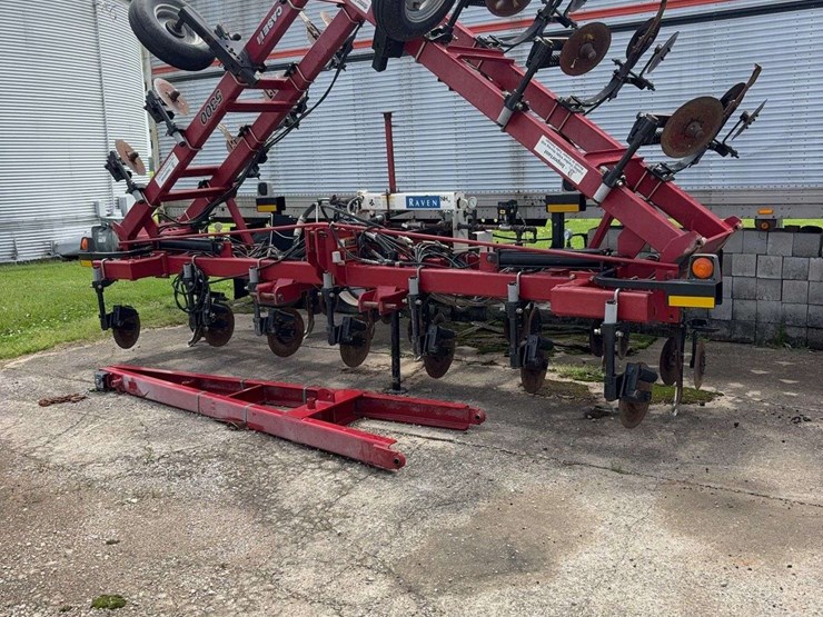 15-knife-nh3-bar,-3pt-or-pull-type-image-1