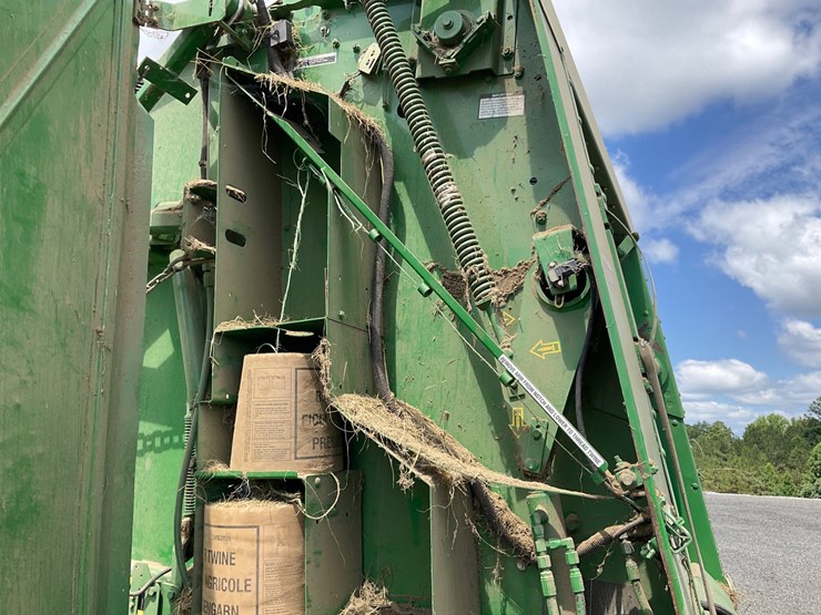 john-deere-568-image-10