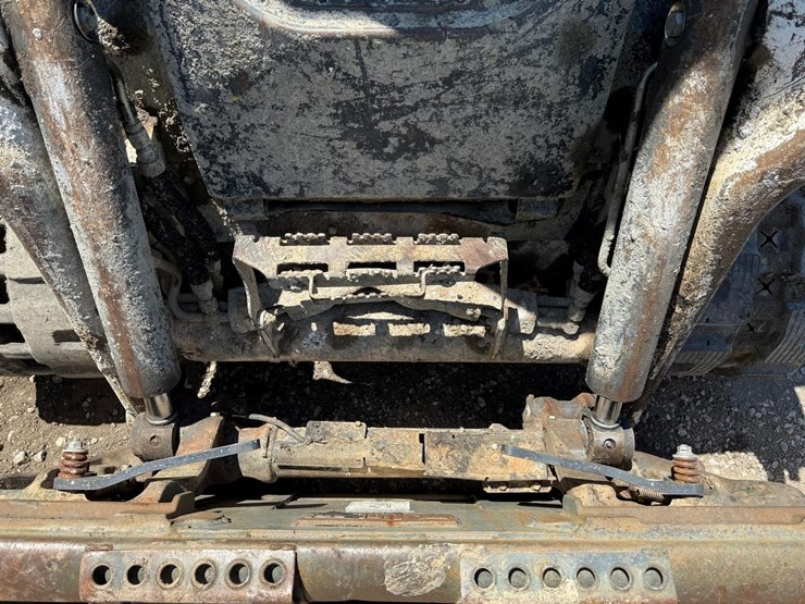 2022-bobcat-t62-image-10