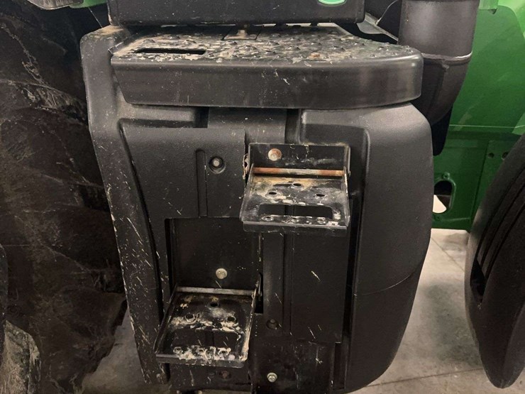 2012-john-deere-7260r-image-72