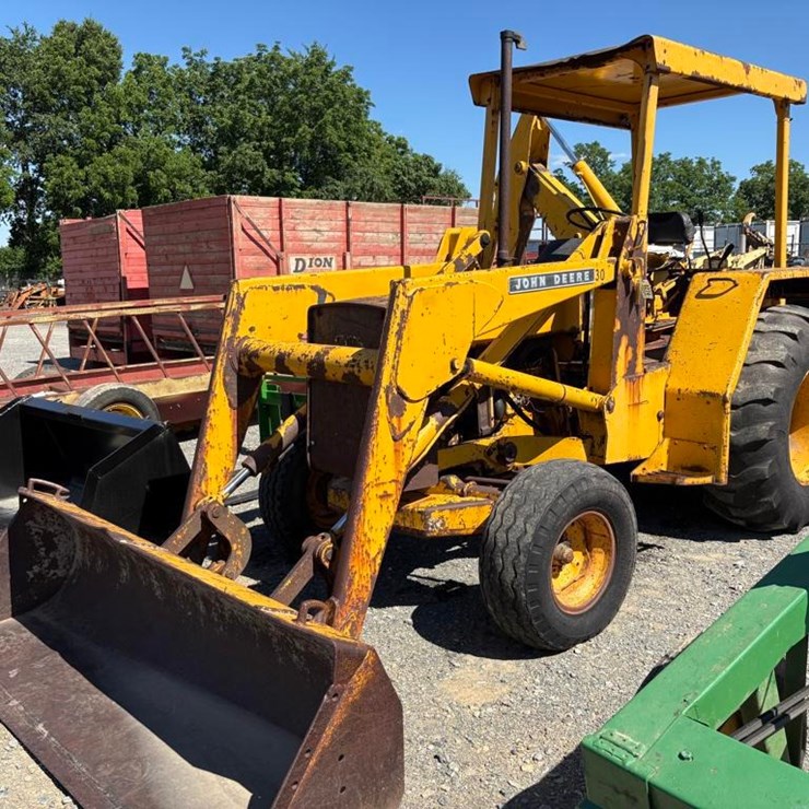 JOHN DEERE 310