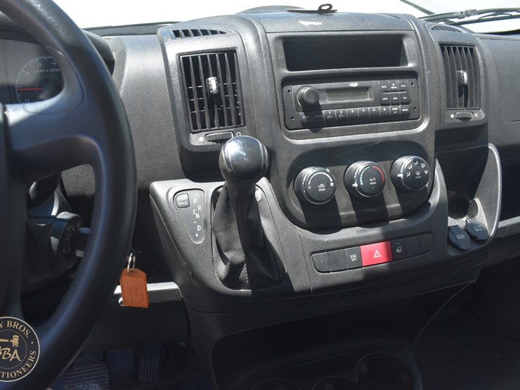 2014-ram-promaster-1500-image-50