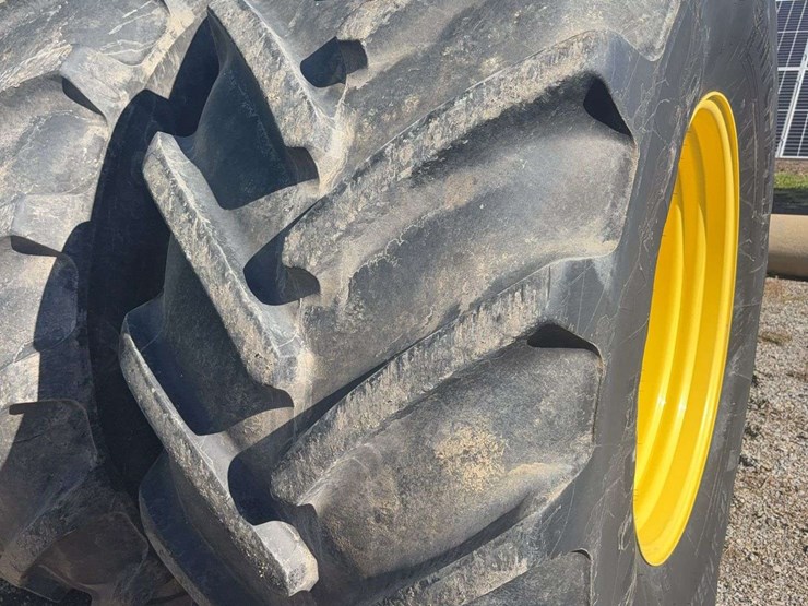 2014-john-deere-9510r-image-55