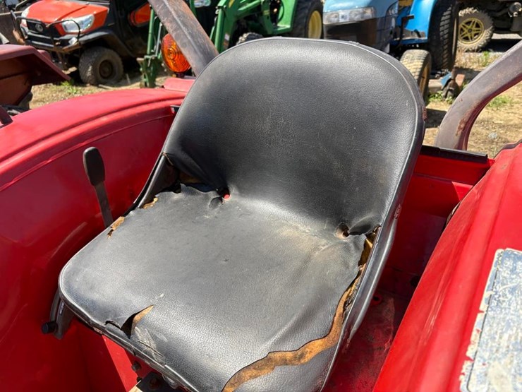massey-ferguson-1020-image-12