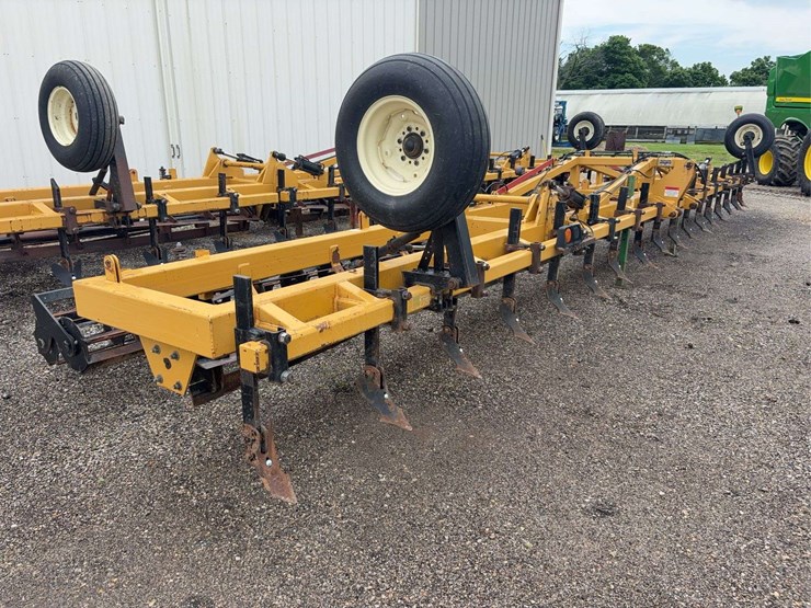 2012-40ft-3pt-hipper/-ridger-image-2