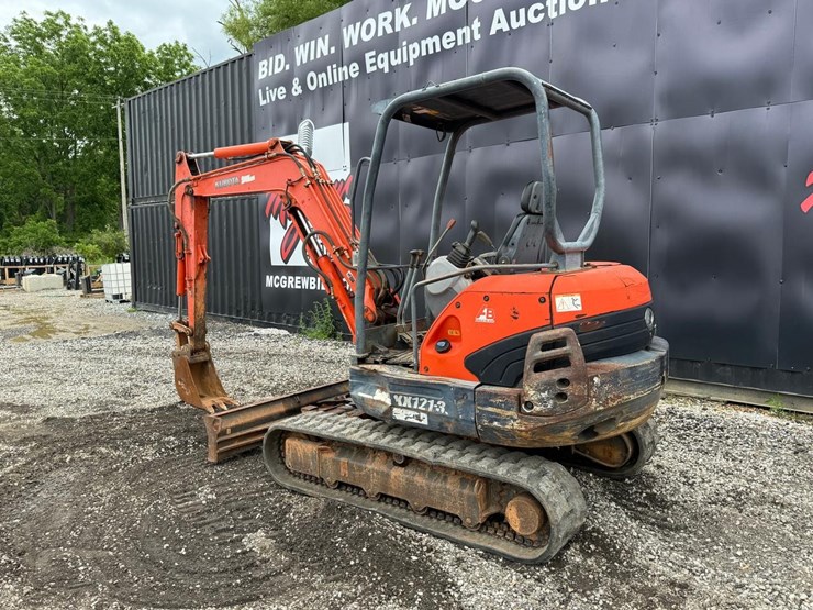 kubota-kx121-3s-image-2