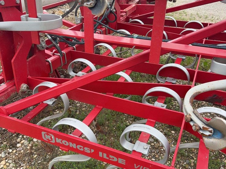 kongskilde-3pt-field-cultivator-image-8