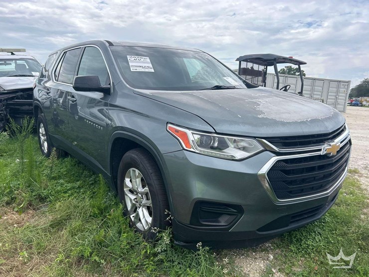 2020-chevrolet-traverse-image-2