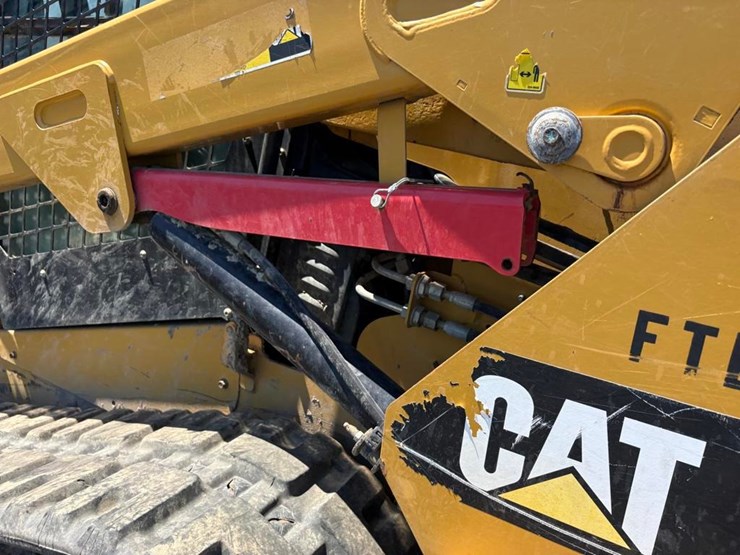 caterpillar-259d-image-20