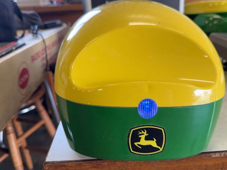 2019-john-deere-sf6000-globe---sf1-accuracy-image-2